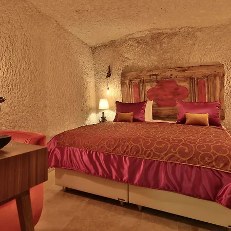 The Owl Cave 3* Goreme