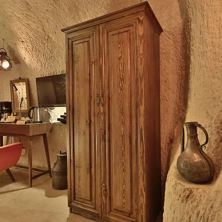 The Owl Cave 3*