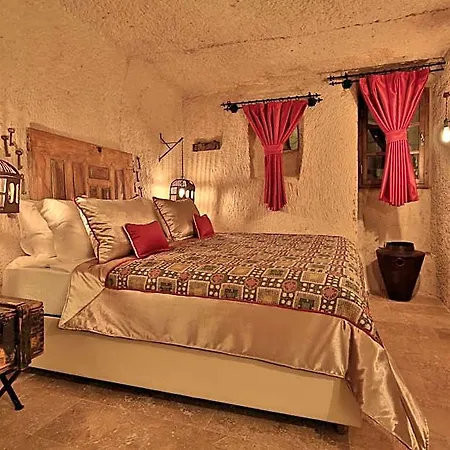 The Owl Cave 3*