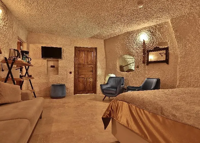 Hotel The Owl Cave 3*