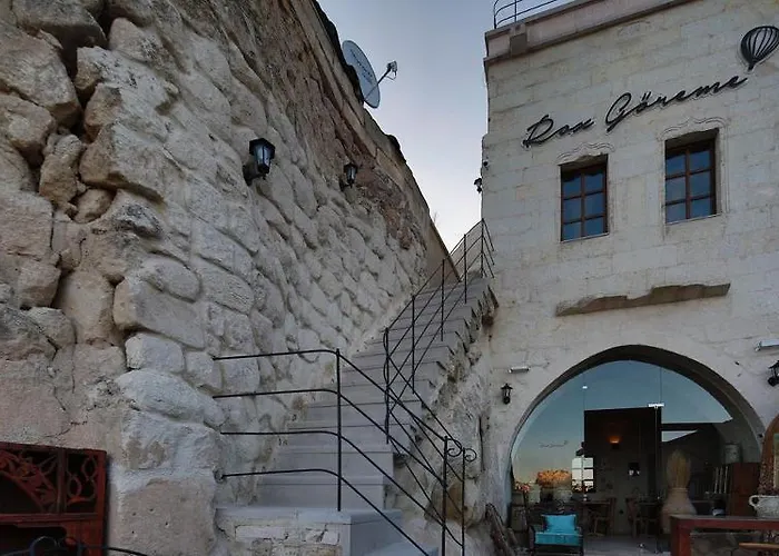 The Owl Cave Hotel 3*